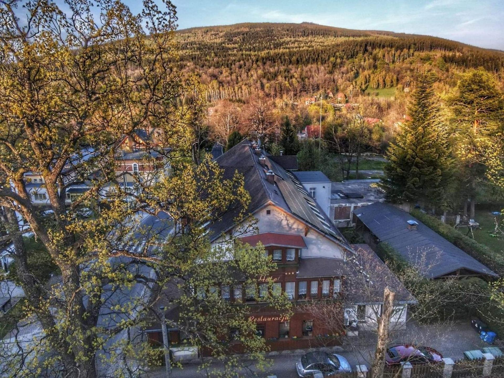Hotel Swieradow Bagian luar foto