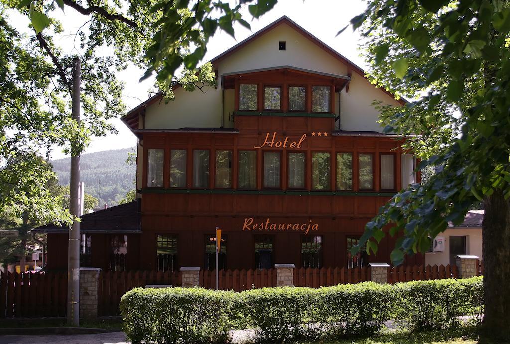 Hotel Swieradow Bagian luar foto